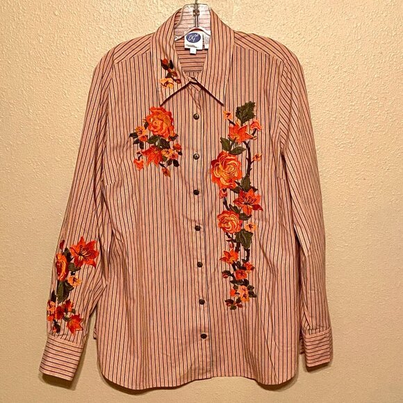DG2 by Diane Gilman Tops - DG2 by Diane Gilman Women's Striped Long-sleeve Floral Applique Size (L)
